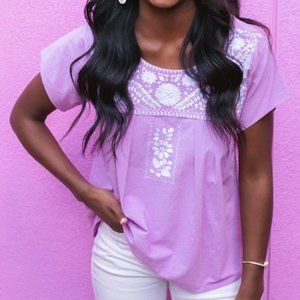ANNISTON SHORT SLEEVED EMBROIDERED TOP - VIOLET